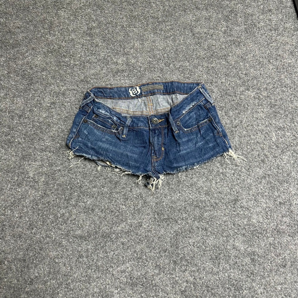 BKE Shorts Womens Size 3 Blue Denim Low Rise Frayed Raw Hem Distressed Stretch